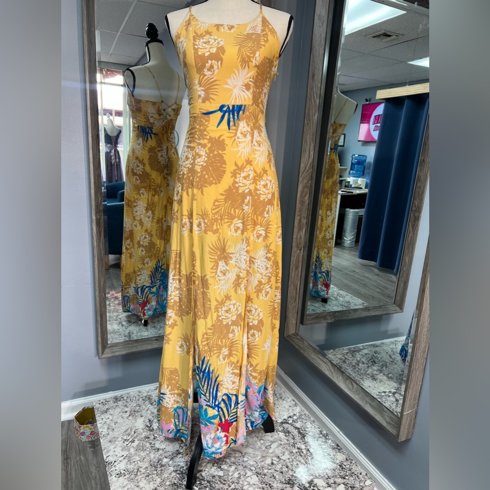 Onetheland Women's Floral yellow Dress Size S Halter Neck Crisscross